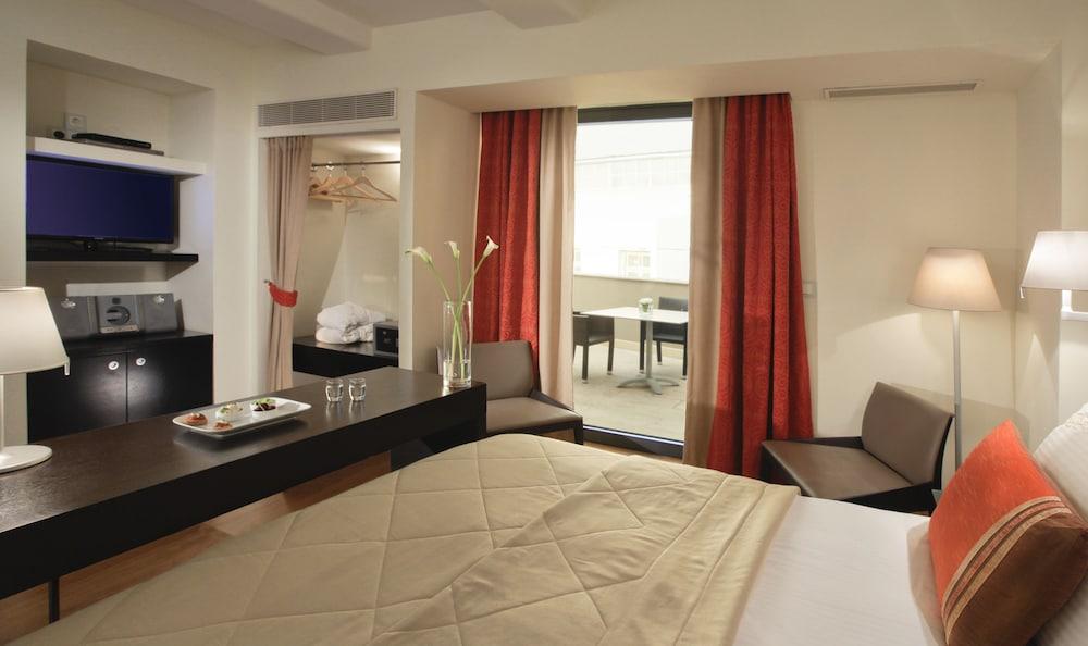 O&B Athens Boutique Hotel Ngoại thất bức ảnh
