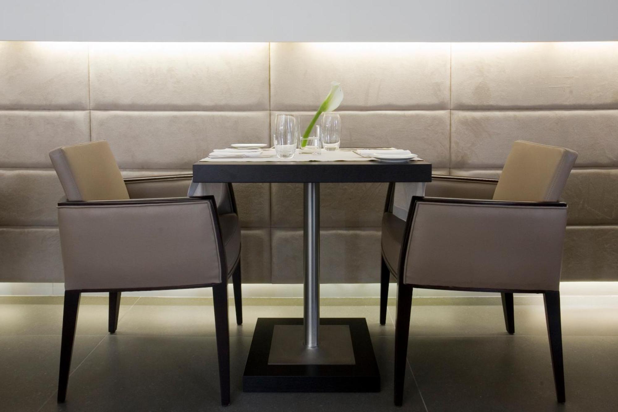 O&B Athens Boutique Hotel Ngoại thất bức ảnh